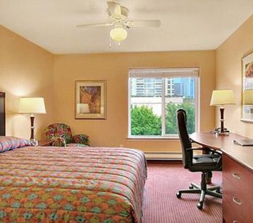 Belltown Inn