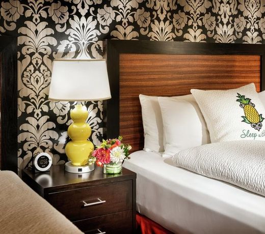 Staypineapple, The Maxwell Hotel, Seattle Center Seattle