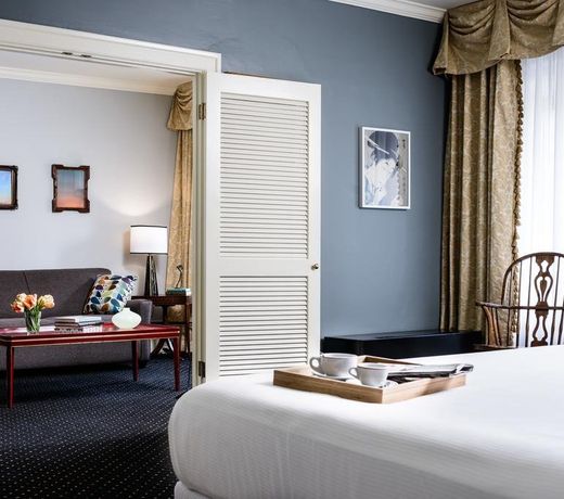 Hotel Sorrento