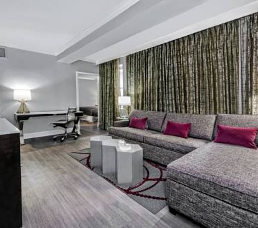 Hotel Indigo Dallas Downtown, an IHG Hotel
