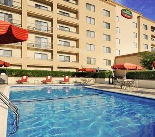 Sonesta Select Dallas Central Expressway