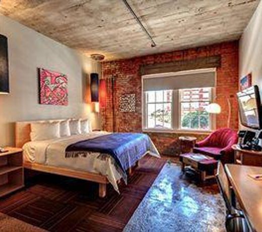 Canvas Hotel Dallas