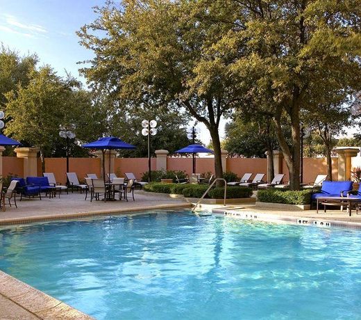 Sheraton Suites Market Center Dallas