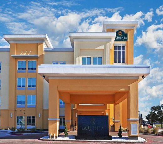 La Quinta by Wyndham Dallas Love Field