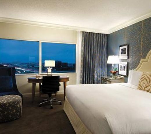 Hilton Dallas Lincoln Centre