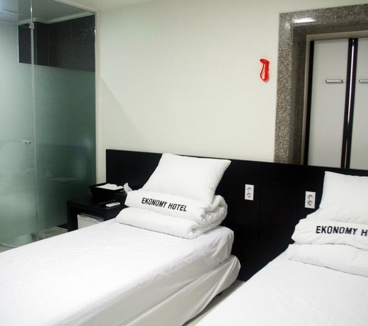 Ekonomy Hotel Nampo