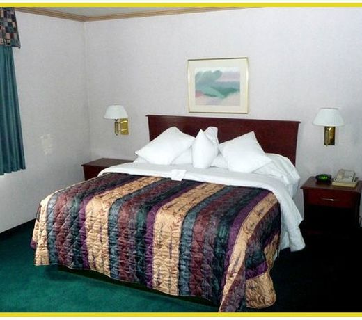 Americas Best Value Inn - Phoenix / Ashland