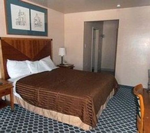 Rodeway Inn Phoenix North I-17