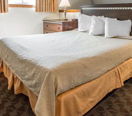 QUALITY SUITES