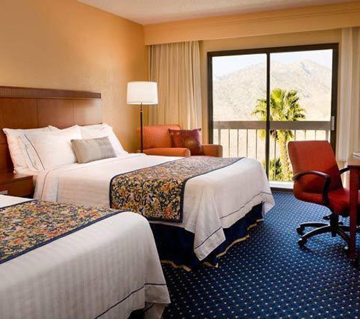 Courtyard by Marriott Palm Springs