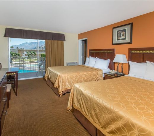 Days Inn by Wyndham Palm Springs