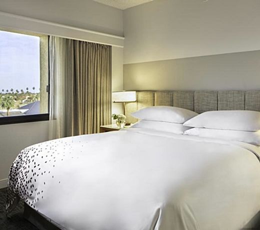 Renaissance Palm Springs Hotel