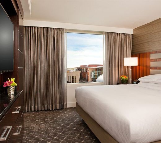 Hilton Nashville Downtown