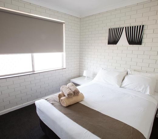 Geraldton's Ocean West Holiday Units & Short Stay Accommodation