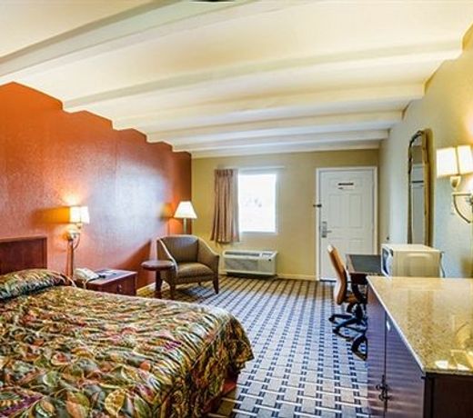 Rodeway Inn Nashville Airport