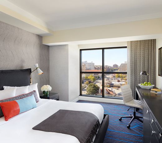 Hutton Hotel