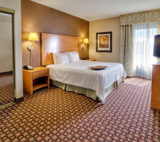 Hampton Inn & Suites Nashville-Vanderbilt-Elliston Place