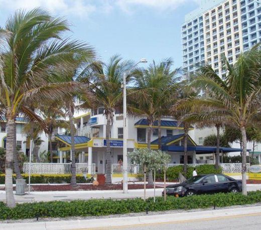 Avalon Waterfront Inns