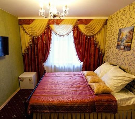 Hotel Avalon