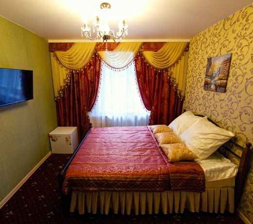 Hotel Avalon