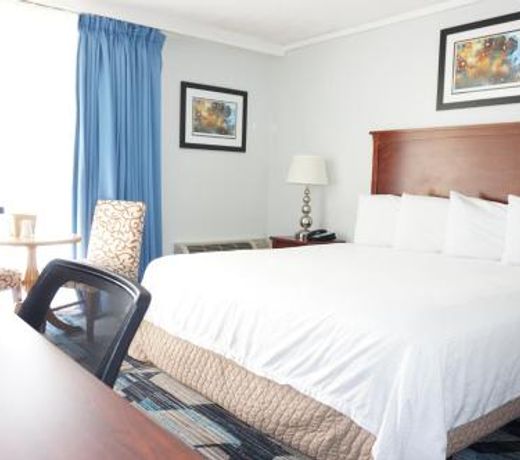 The Hollywood Gateway Inn