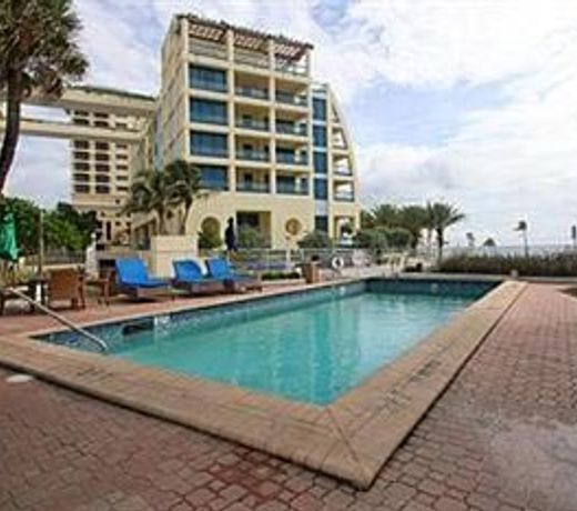 TROPIC CAY BEACH HOTEL