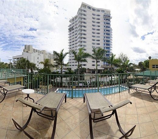 Best Western Plus Oceanside Inn