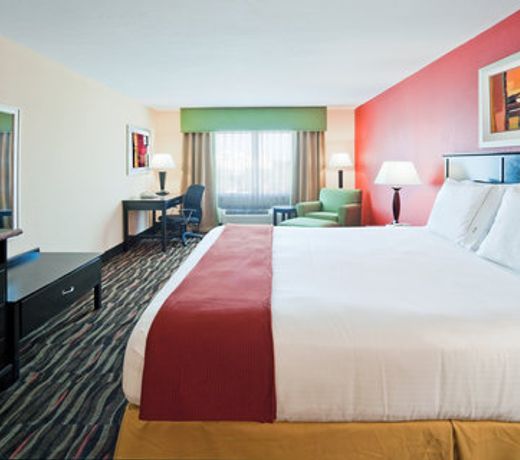 Holiday Inn Express Hotel & Suites Fort Lauderdale Airport/Cruise Port, an IHG Hotel