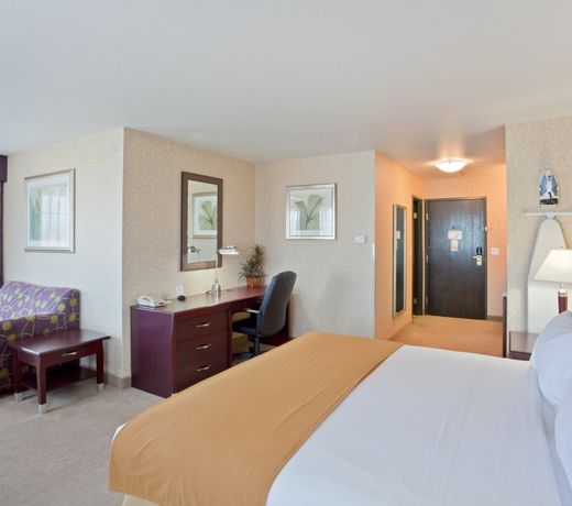 Holiday Inn Express Spokane-Downtown, an IHG Hotel