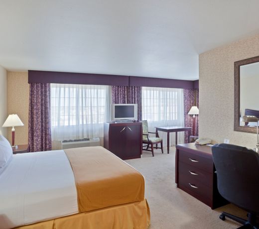 Holiday Inn Express Spokane-Downtown, an IHG Hotel