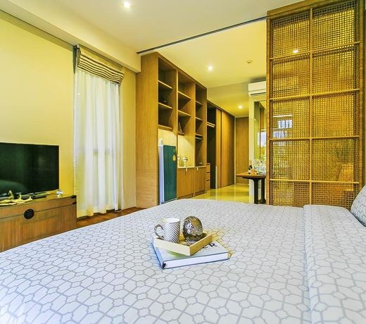 Villa Meesuk Residences