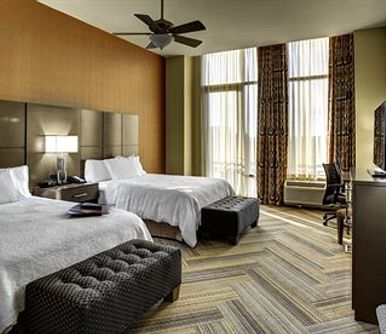 Hotel Hampton Inn and Suites Austin University Capitol