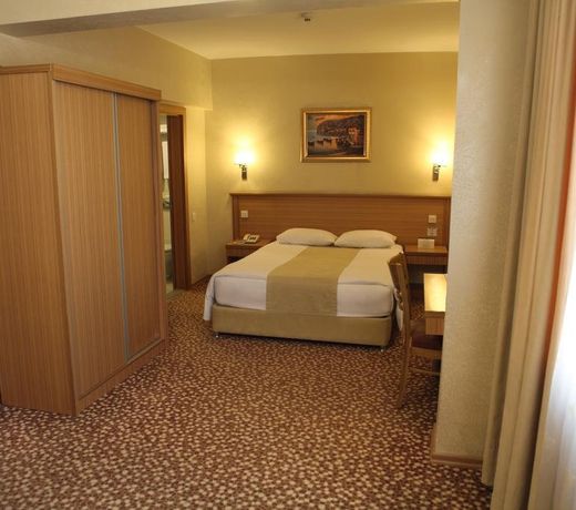 Sun Inn Hotel