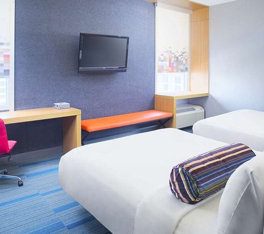 Aloft Charlotte City Center