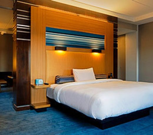 Aloft Charlotte City Center