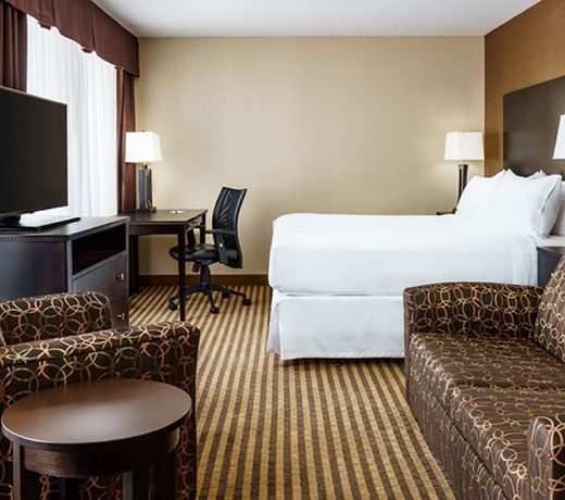 Holiday Inn Charlotte Center City, an IHG Hotel