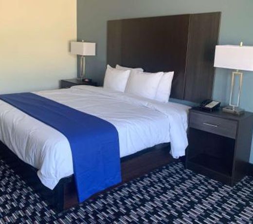 Baymont by Wyndham Charlotte University