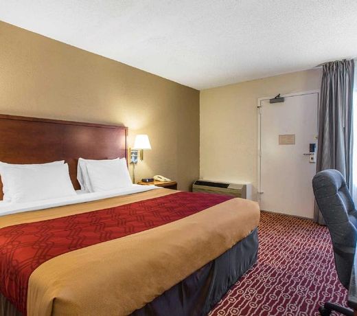 Studios & Suites 4 Less Charlotte