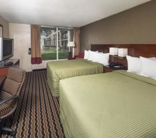 Days Inn by Wyndham Charlotte Airport North