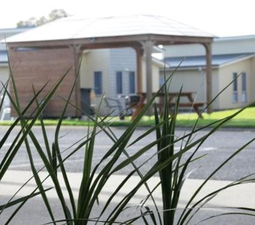 Golden Palms Motel
