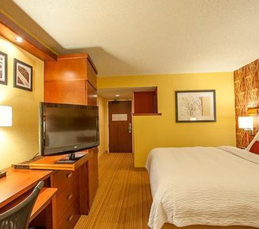 Courtyard by Marriott Charlotte Airport/Billy Graham Parkway