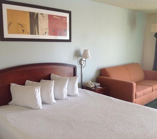 Eunice Plaza Motel