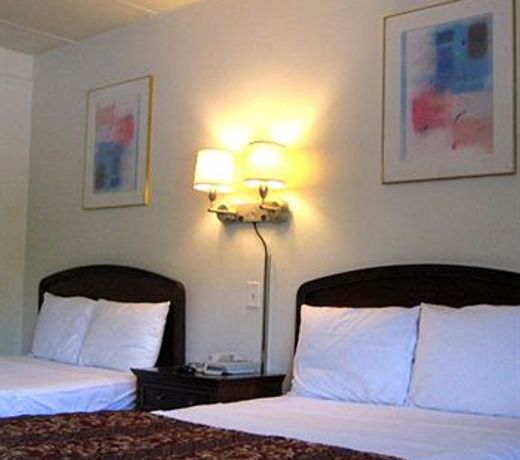 Charlotte Express Inn