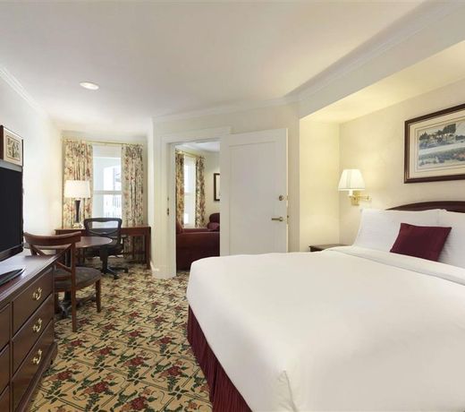 Hayes Mansion San Jose, Curio Collection by Hilton