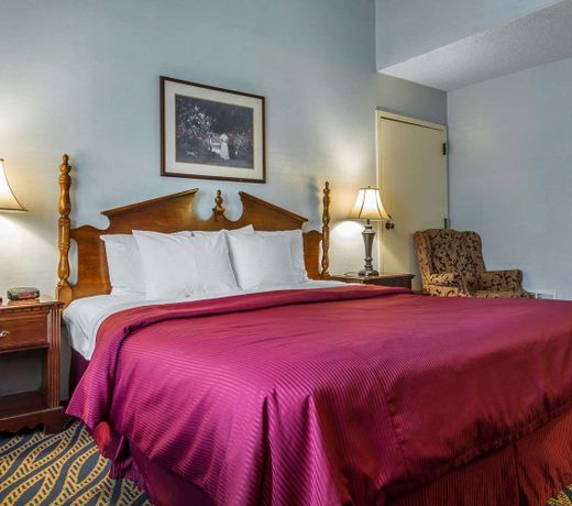 Clarion Inn Silicon Valley