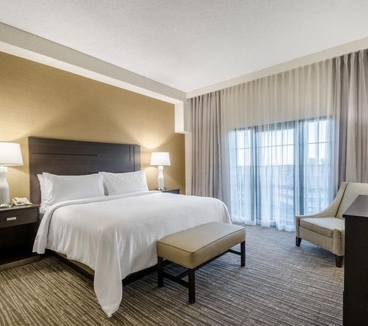 Embassy Suites Indianapolis North