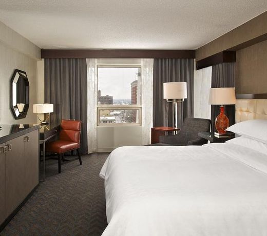 Sheraton Indianapolis City Centre Hotel