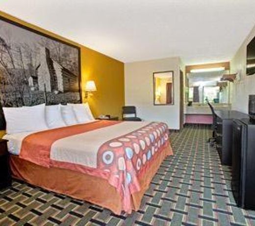 Super 8 by Wyndham Cincinnati OH