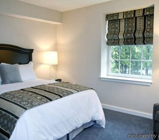 Andover Inn