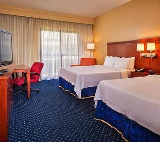 Courtyard by Marriott Boston Andover